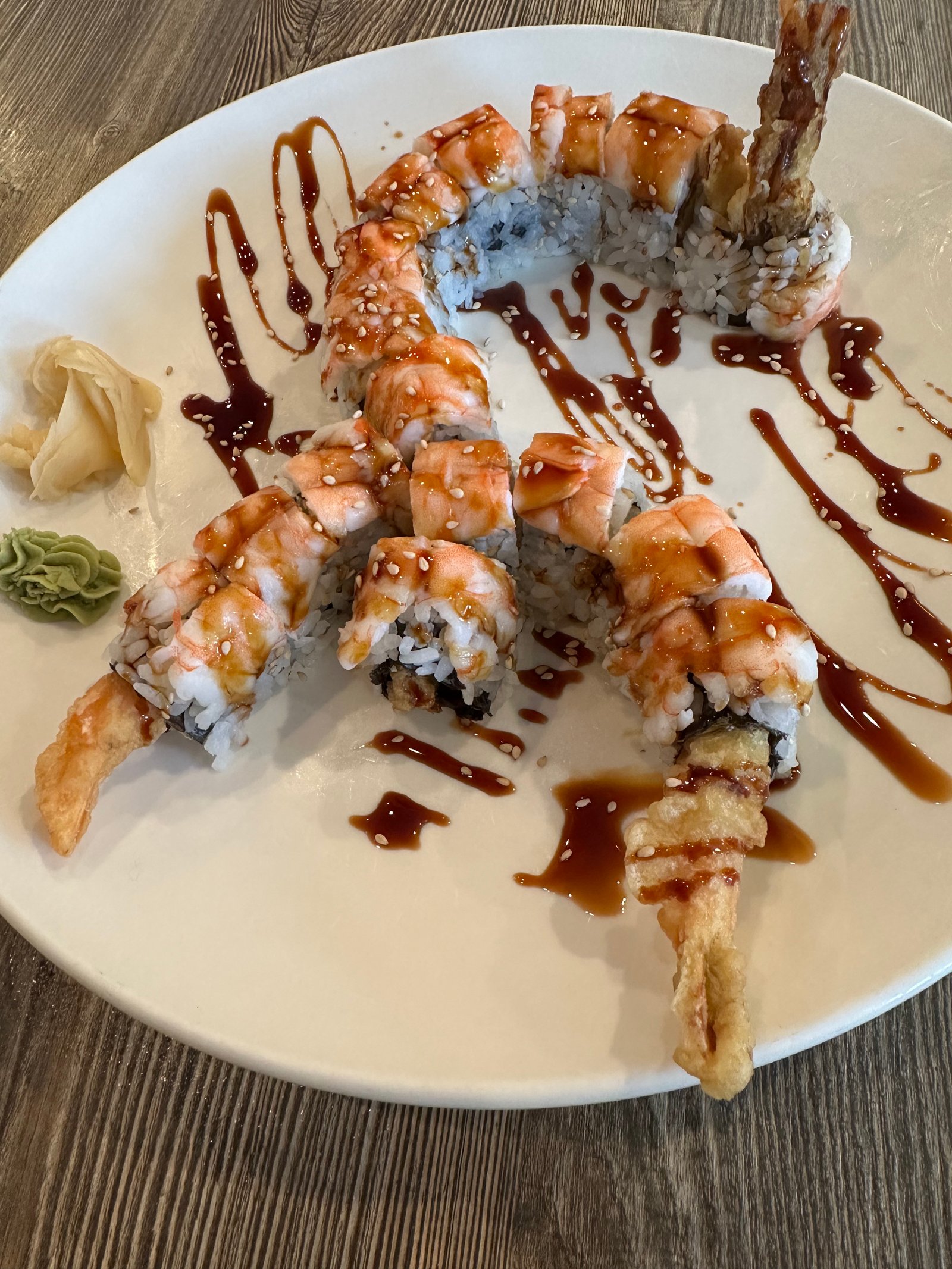 Dragon roll sushi
