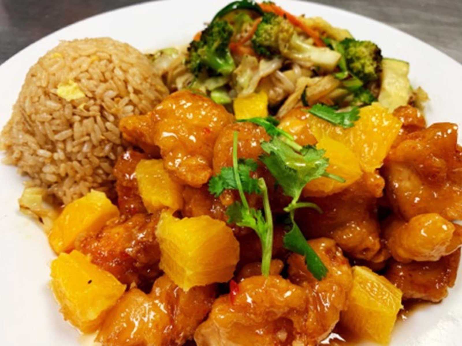 Orange chicken plate